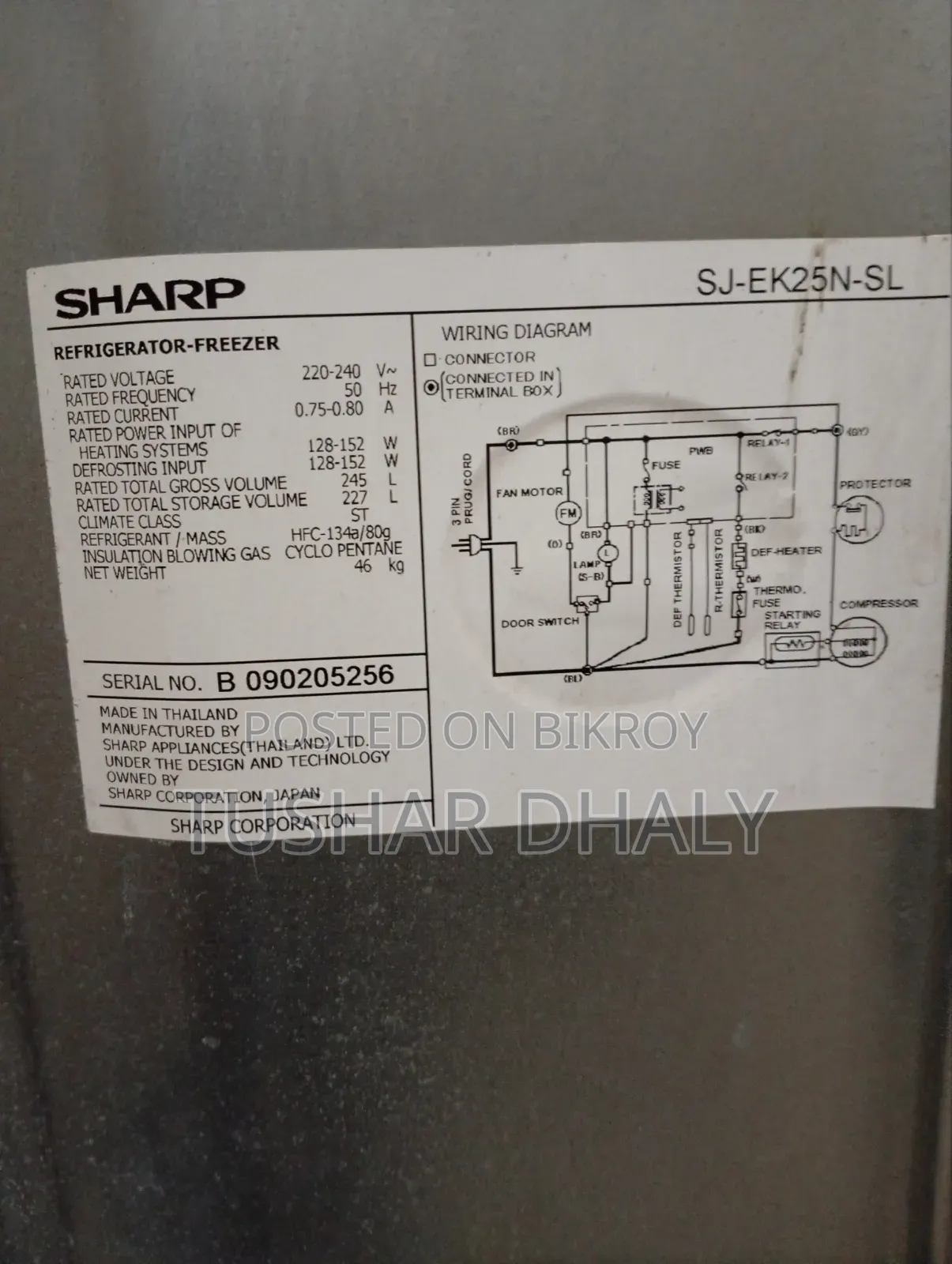 13 CFT Sharp Fridge Sell