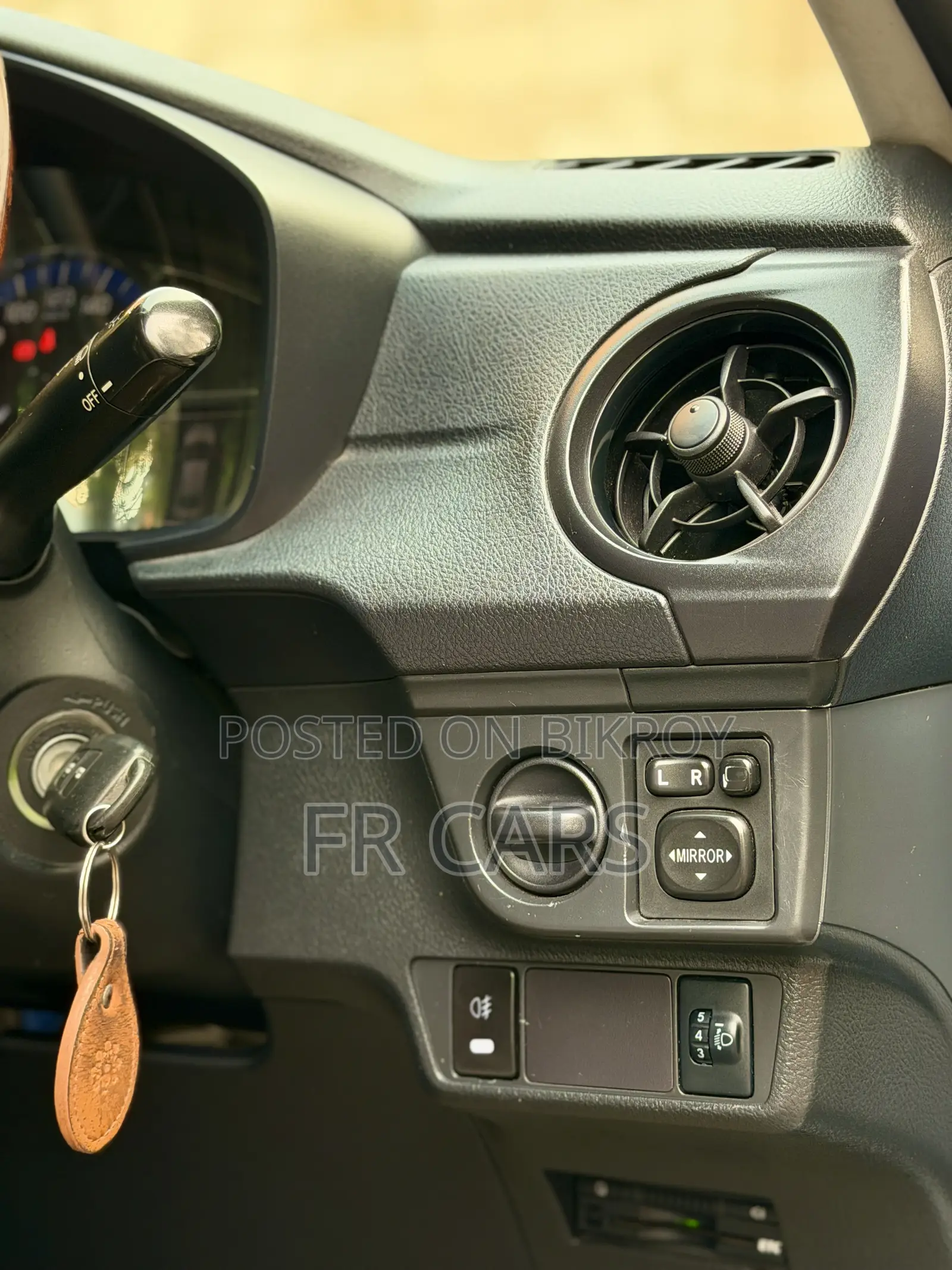 Toyota Axio 1.5 Hybrid Two-Wheel Drive 2016 Blue