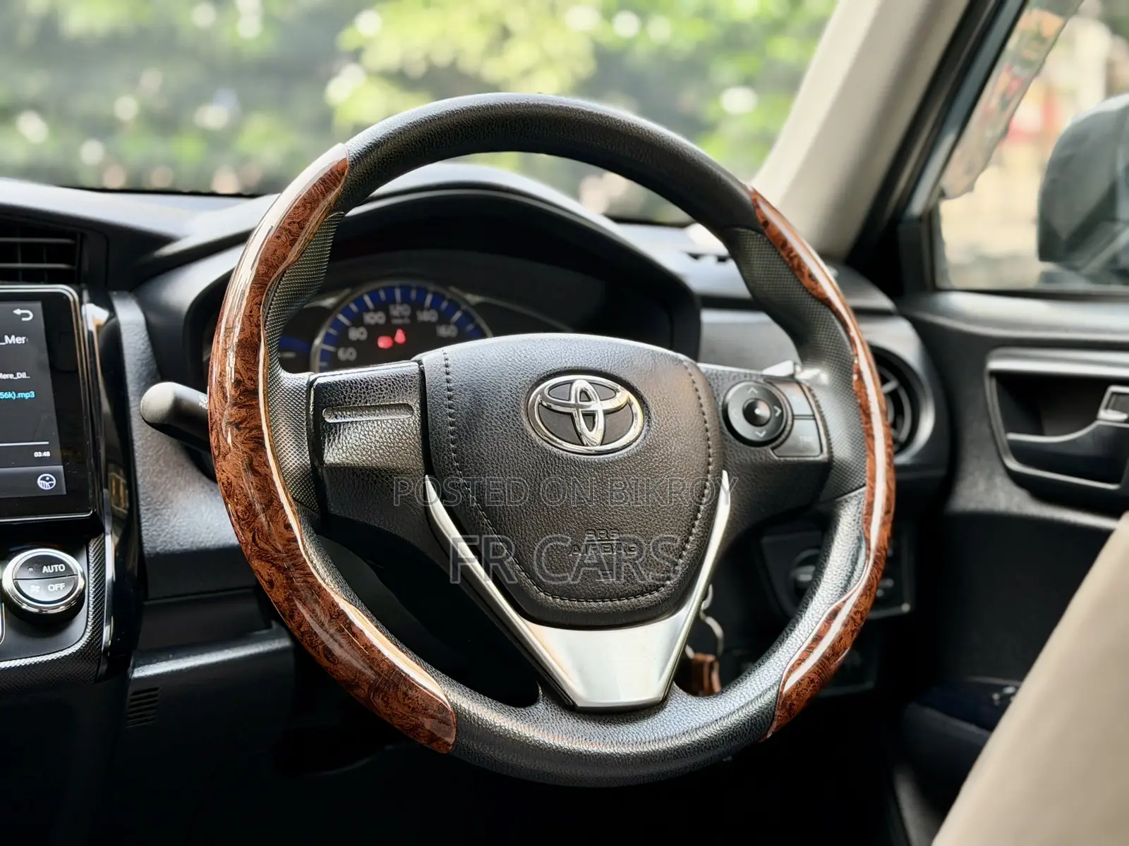 Toyota Axio 1.5 Hybrid Two-Wheel Drive 2016 Blue