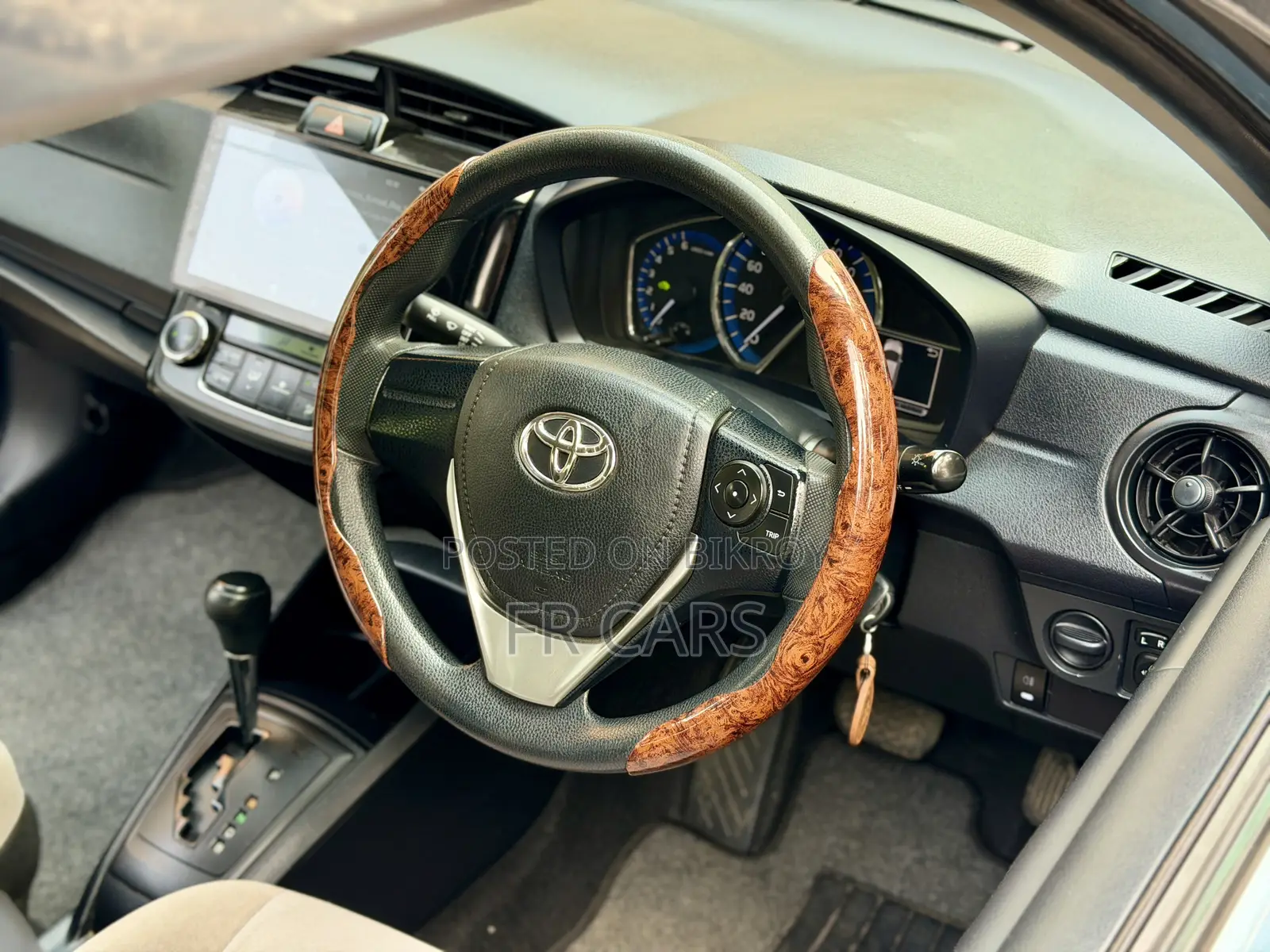Toyota Axio 1.5 Hybrid Two-Wheel Drive 2016 Blue