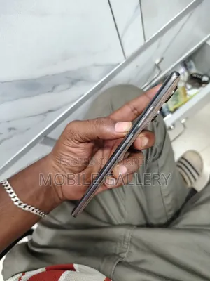 মোটরসাইকেল এজ ৬০ প্রো ২৫৬ জিবি গ্রে