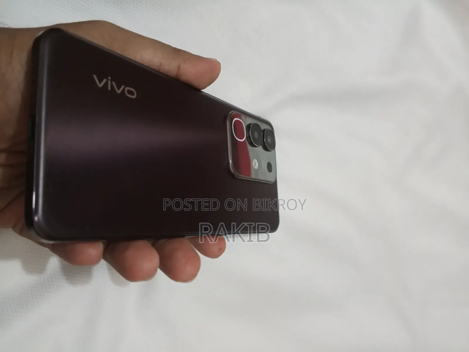 Vivo Y29 128 GB