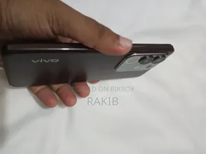 Vivo Y29 128 GB