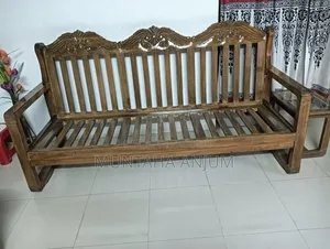 এই সোফাগুলো সেল করা হবে