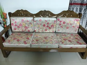 এই সোফাগুলো সেল করা হবে