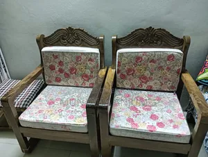 এই সোফাগুলো সেল করা হবে
