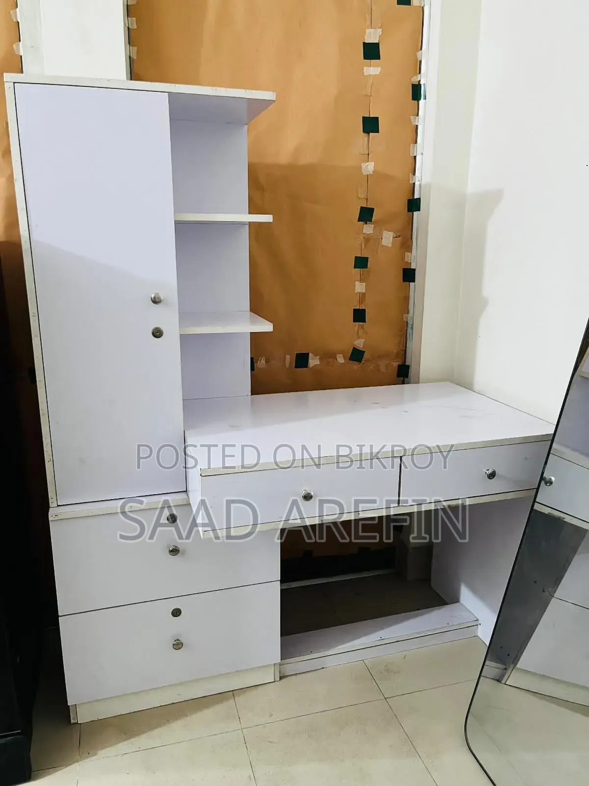 Reading Table With Chair (Reading Table + Shelf, With Chair)