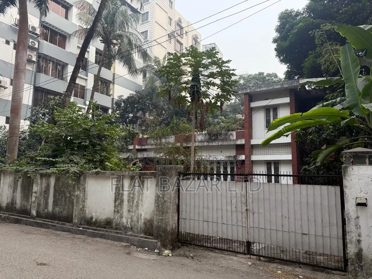 ধানমন্ডি আর/এ তে ১৫ কাঠা জমি বিক্রি