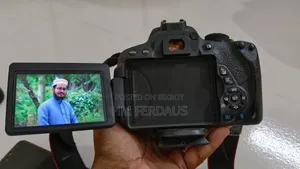 ক্যানন ৭০০ডি ক্যামেরা ৫০মিমি প্রাইম লেন্স সহ