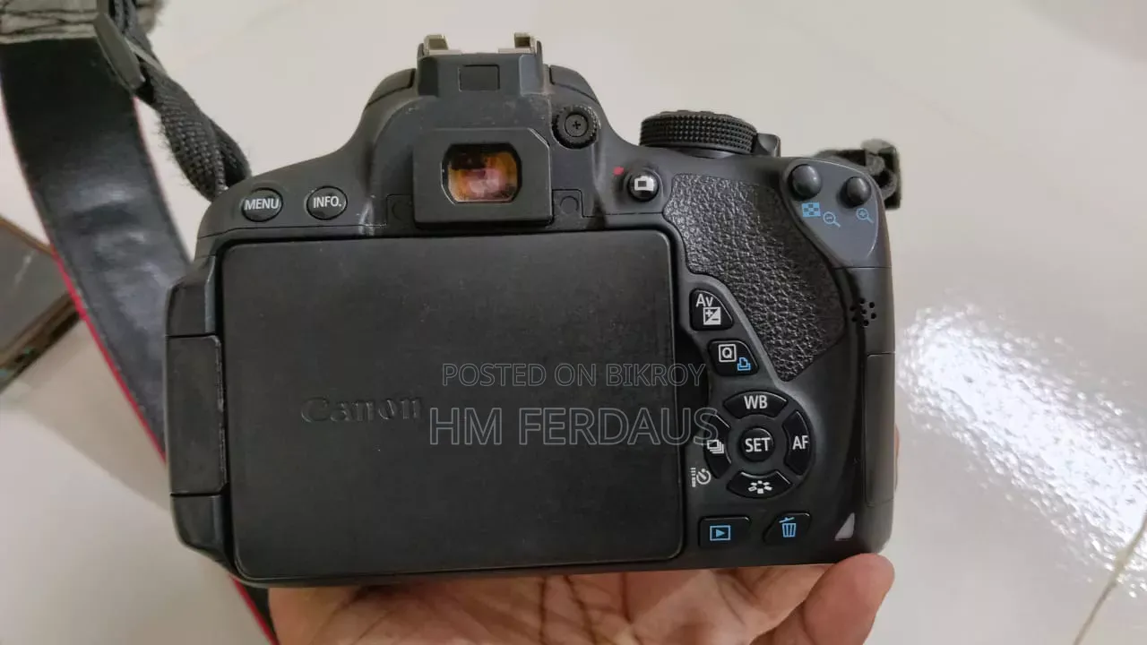 ক্যানন ৭০০ডি ক্যামেরা ৫০মিমি প্রাইম লেন্স সহ