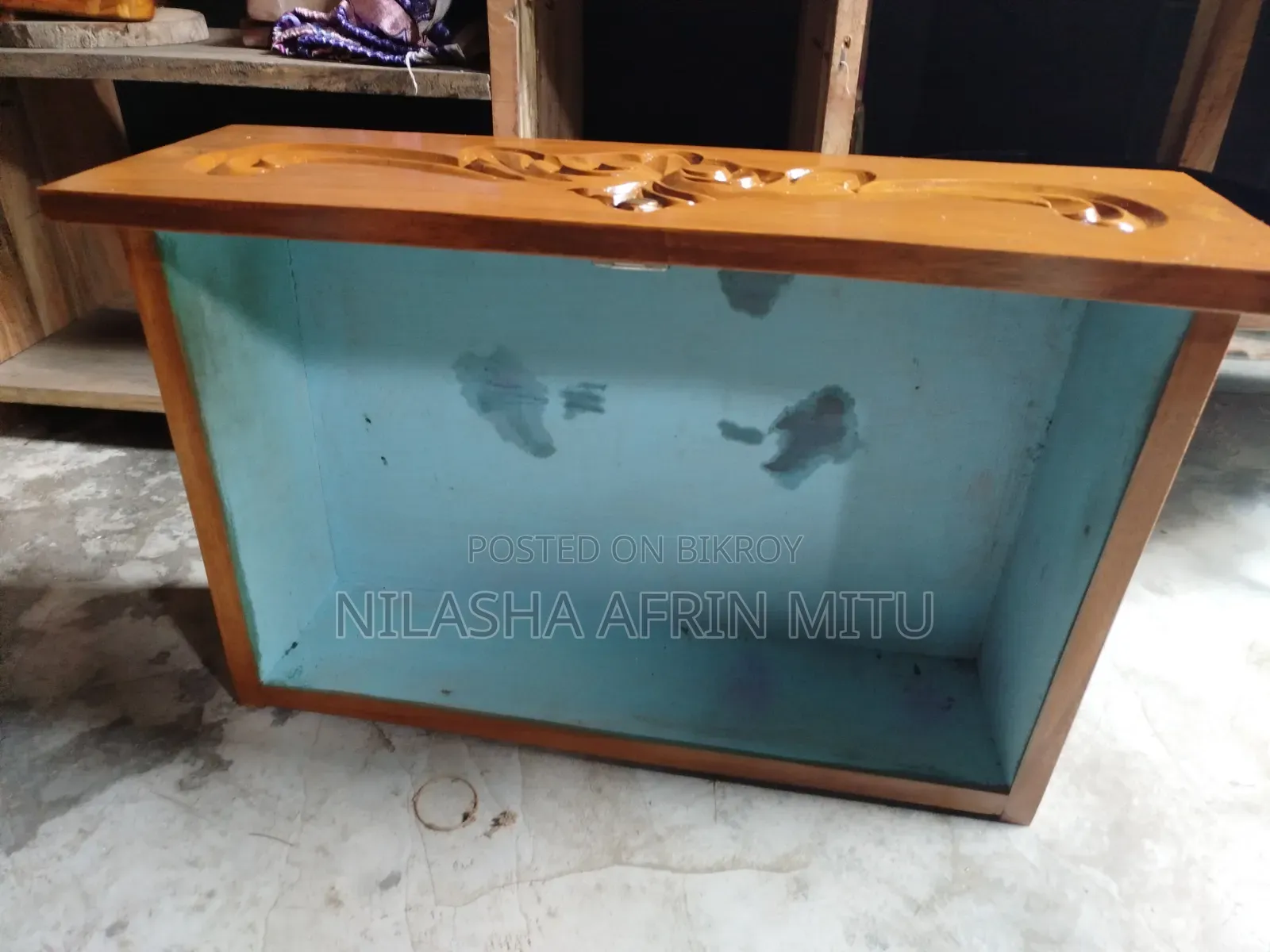 পুরাতন ড্রেশিন টেবিল বিক্রি