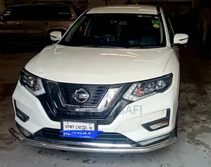 Nissan X-Trail 2.0 Hybrid FWD 2017 Pearl