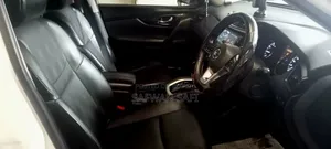 Nissan X-Trail 2.0 Hybrid FWD 2017 Pearl