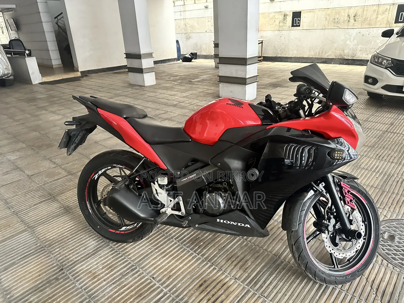 Honda CBR 2016 Red