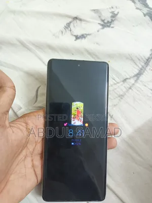 রিয়েলমি ১০ প্রো+ ১২৮ জিবি গোল্ড