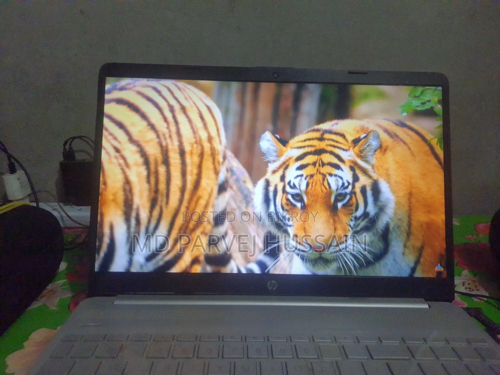 ল্যাপটপ এইচপি ১৫এস ৪জিবি ইন্টেল কোর আই৩ এসএসডি ২৫৬জিবি