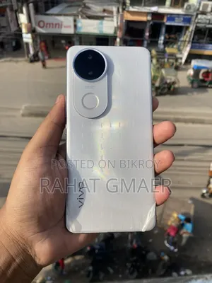 Vivo V50e 128 GB White
