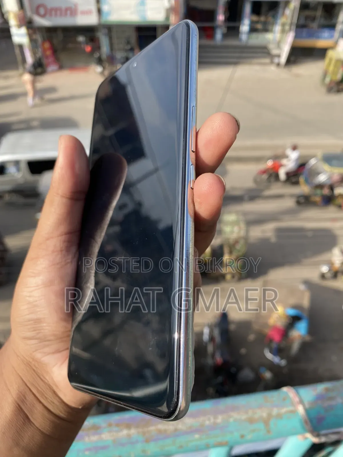 Vivo V50e 128 জিবি হোয়াইট