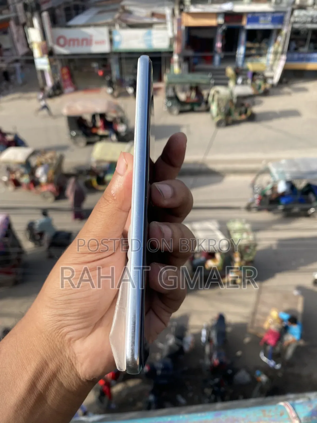 Vivo V50e 128 জিবি হোয়াইট