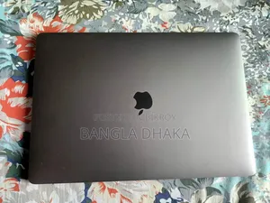 Laptop Apple MacBook Pro 2017 16GB Intel Core i7 SSD 500GB