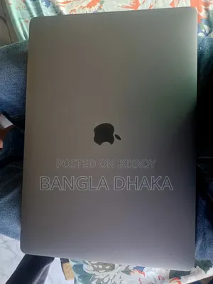 Laptop Apple MacBook Pro 2017 16GB Intel Core i7 SSD 500GB