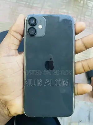 অ্যাপল আইফোন ১১ ১২৮ জিবি কালো
