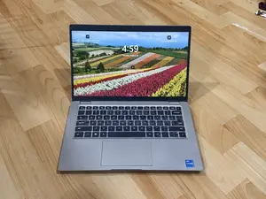 Laptop Dell 3GB Intel SSD 256GB