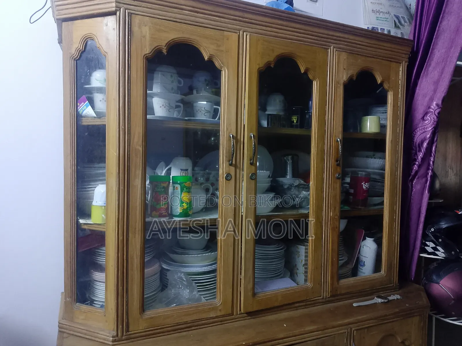 Wall Showcase