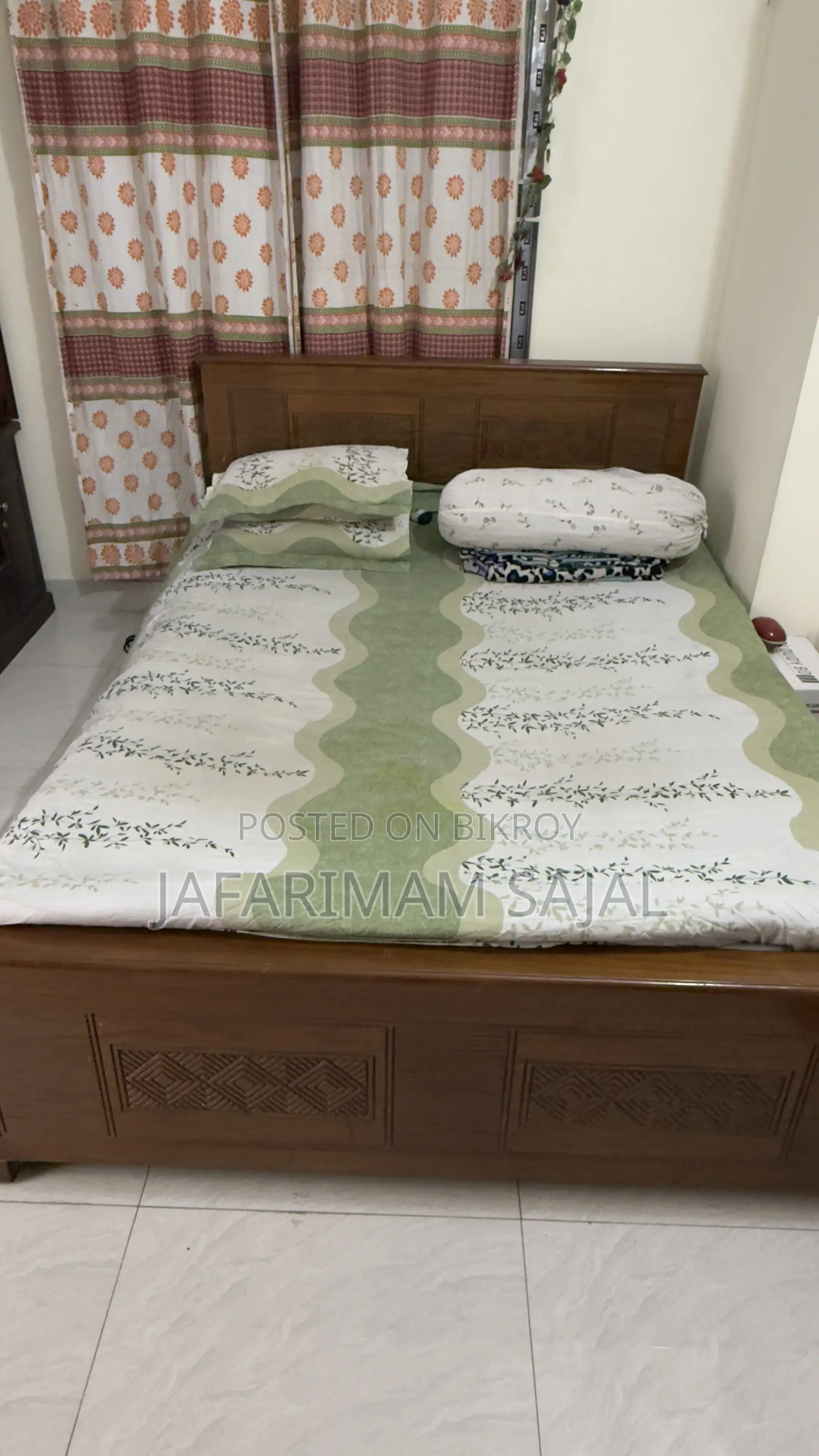 (কাঠের খাট) খাট বিক্রি হবে – ৫×৭ ফুট,