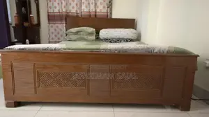 (কাঠের খাট) খাট বিক্রি হবে – ৫×৭ ফুট,