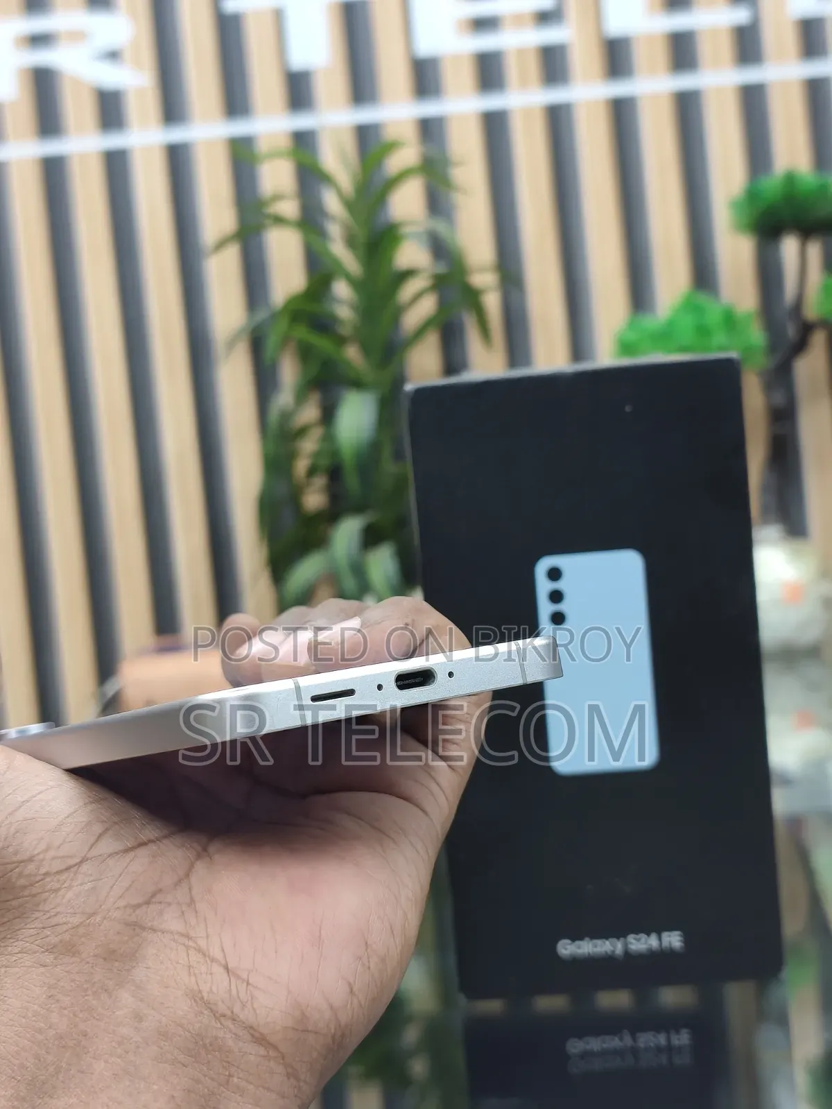 স্যামসাং গ্যালাক্সি এস২৪ এফই ২৫৬ জিবি ব্লু