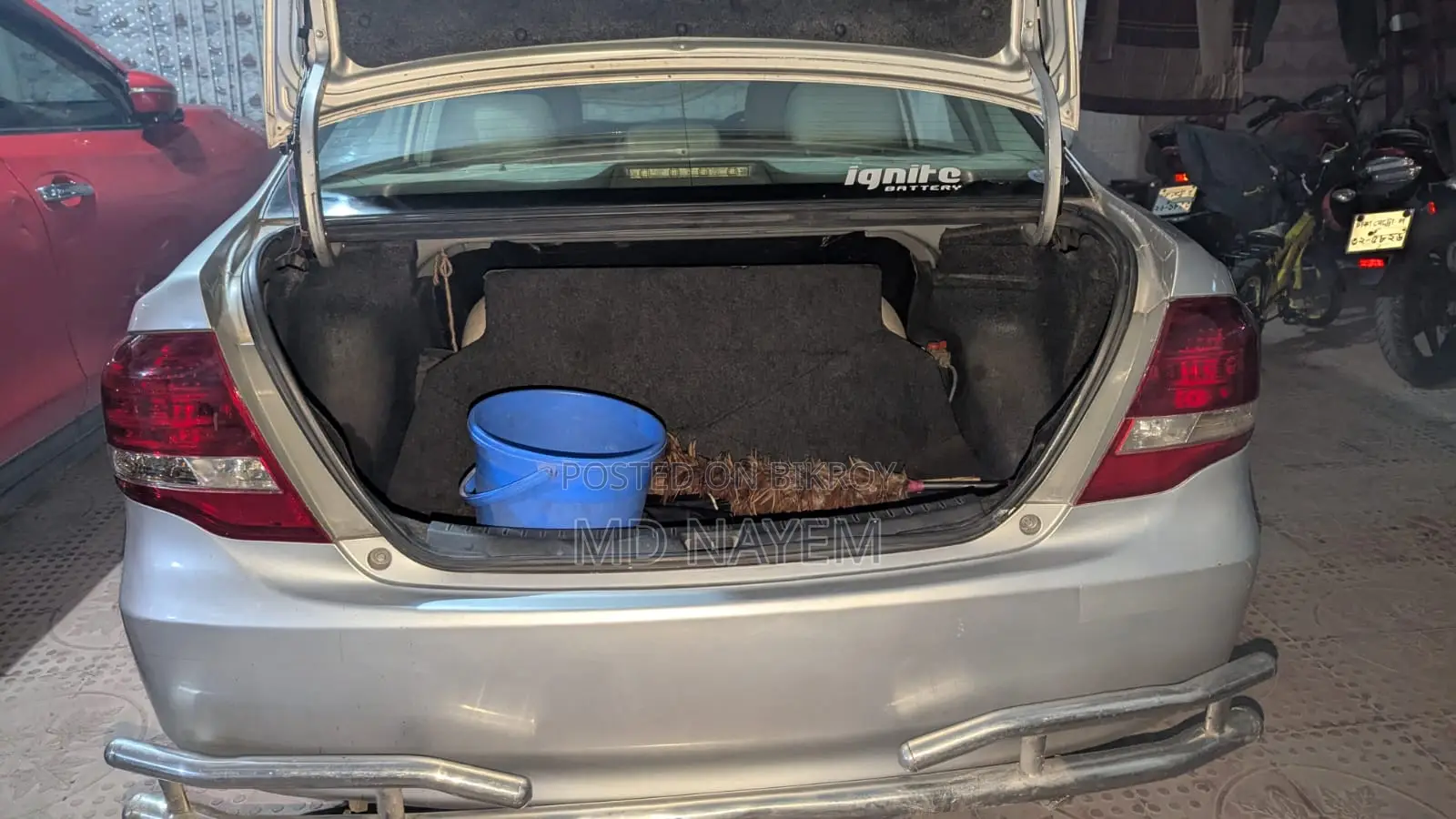 Toyota Axio 1.5 G 2WD 2011 Silver