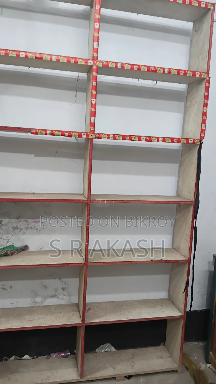কাপড় রাখার রেক বিক্রয় হবে