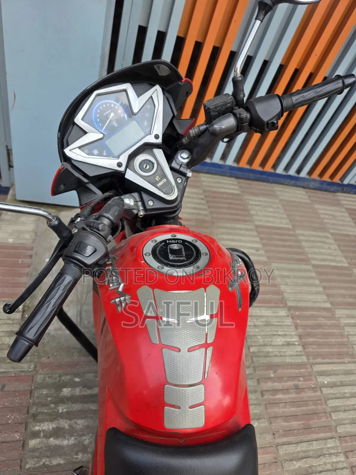 হিরো এক্সট্রিম ১৬০আর ২০১৫ রেড