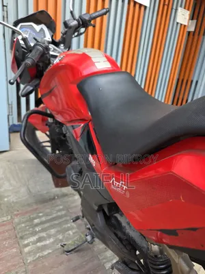 হিরো এক্সট্রিম ১৬০আর ২০১৫ রেড