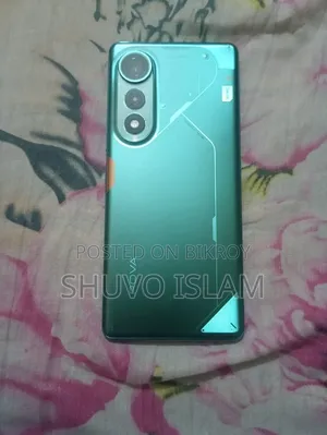 Tecno Pova Curve 256 GB Blue