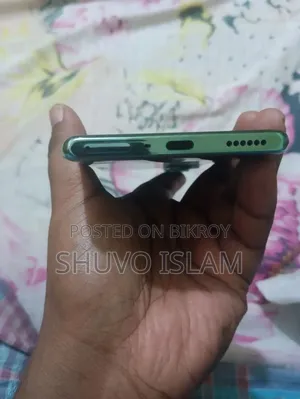 Tecno Pova Curve 256 GB Blue
