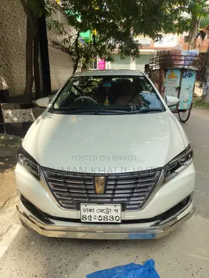 Toyota Premio 2017 Pearl