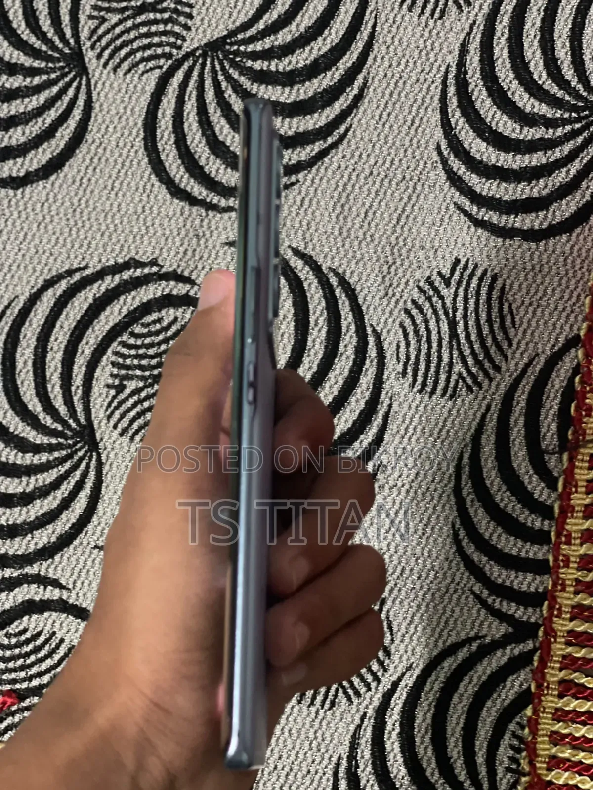ভিভো ভি২৭ ৫জি ২৫৬ জিবি নীল