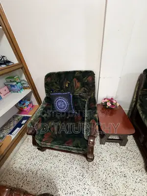 Velvet Sofa With Center Table