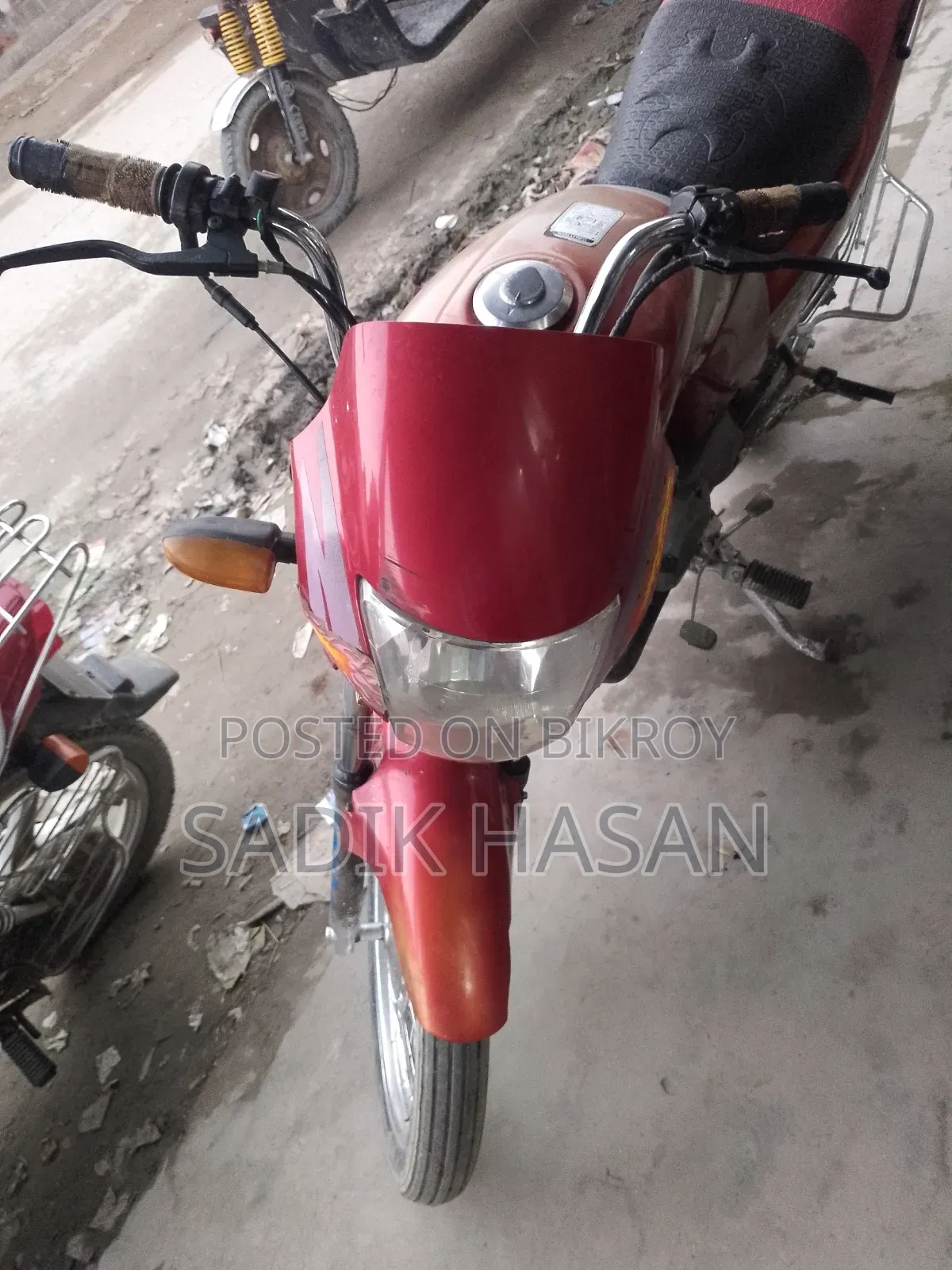 Hero Eco Deluxe 2016 Red