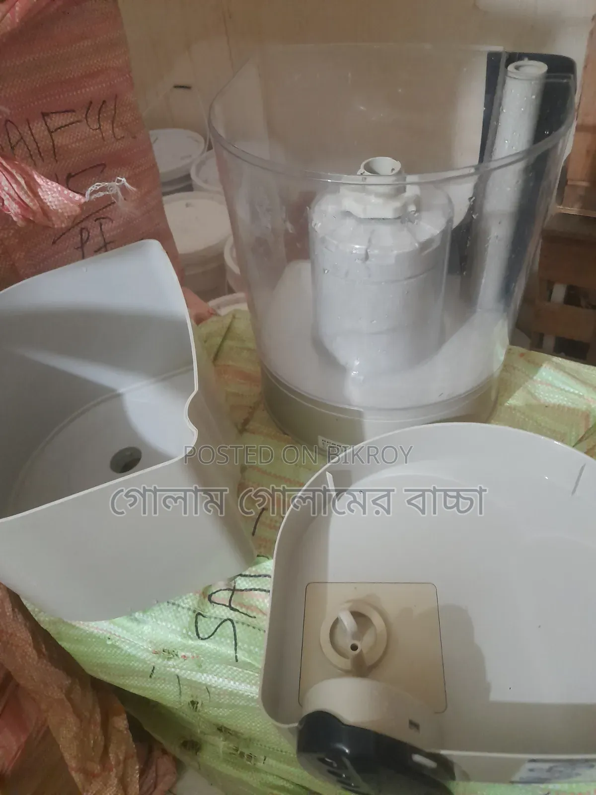 ফিল্টার ৩০০০ কিট লাগানো আছে।