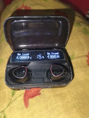 ব্যবহৃত ব্লুটুথ এয়ারফোন