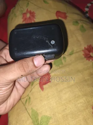 ব্যবহৃত ব্লুটুথ এয়ারফোন