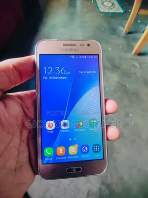 Samsung Galaxy J2 8 GB Gold