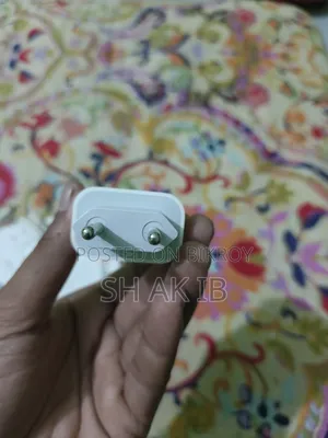 বাজি/ ফাস্ট চার্জার সেট ইউএসবি-সি + ইউএসবি-এ ৩৩ ওয়াট