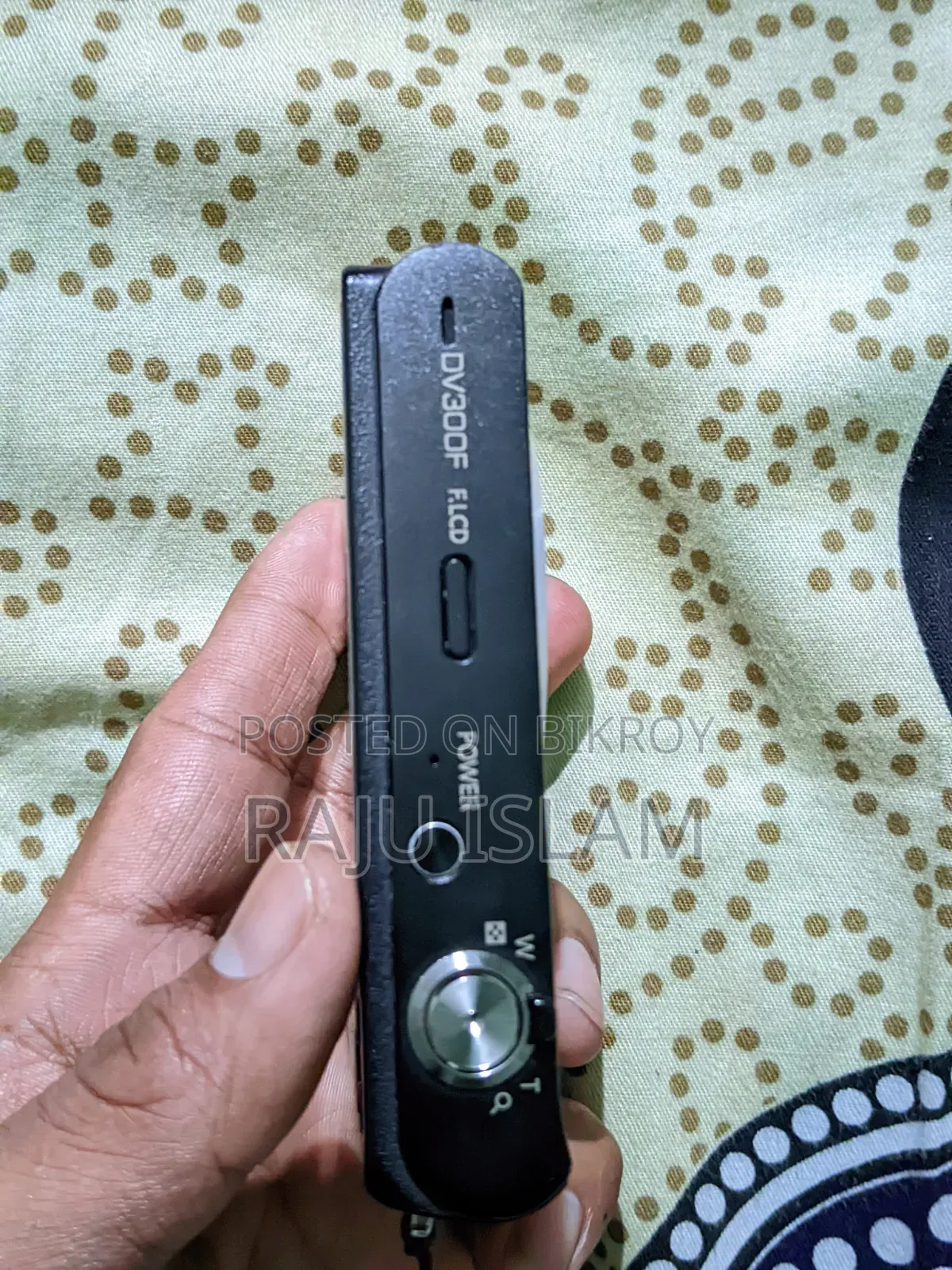 স্যামসাং ডিভি৩০০এফ ডুয়াল ডিসপ্লে