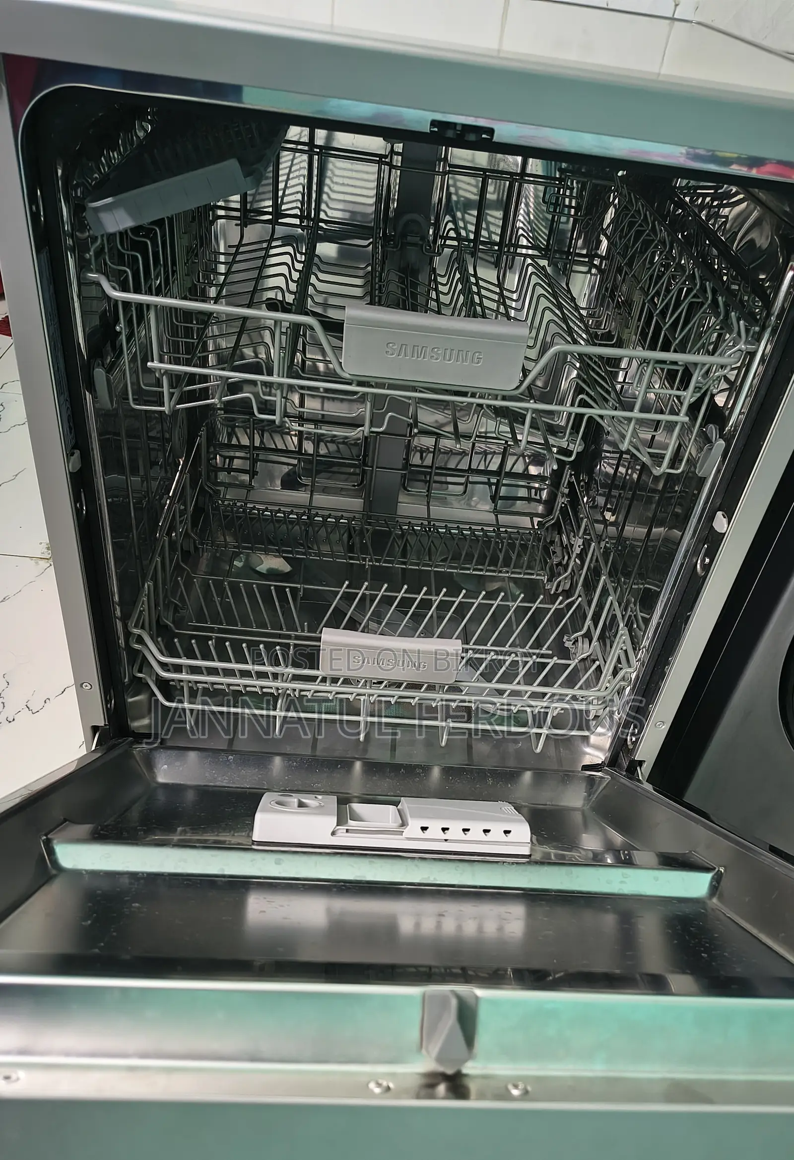 Dish Washer