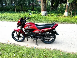 হিরো স্প্লেন্ডর ১১০ ২০১২ রেড