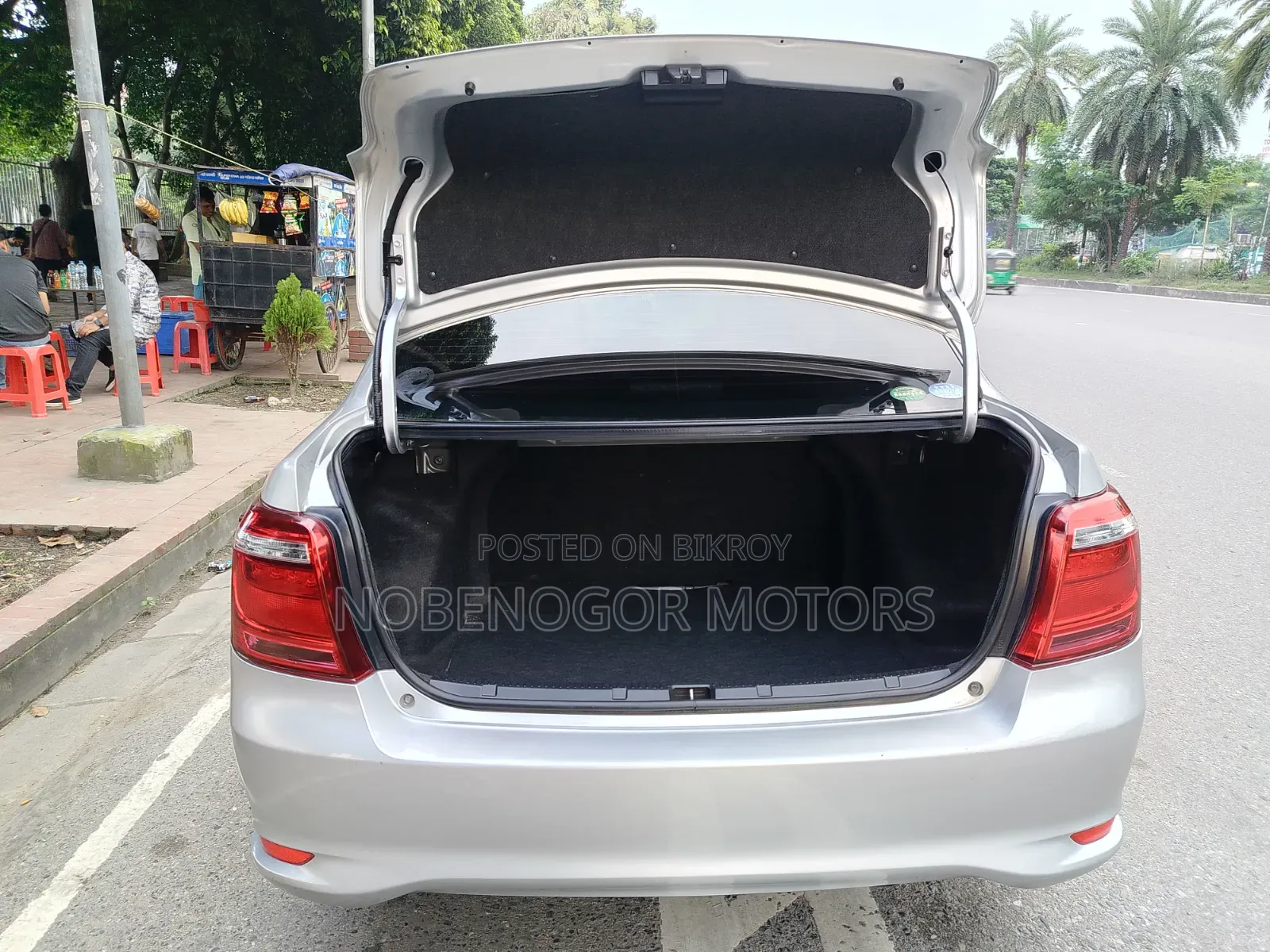 Toyota Axio 1.5 G Two Wheel Drive 2016 Silver